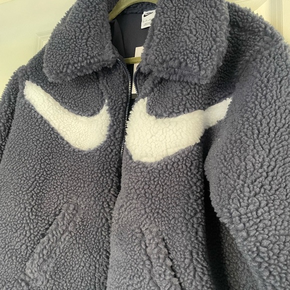 Nike Sportswear Swoosh Sherpa Jacket - Picture 6 of 6